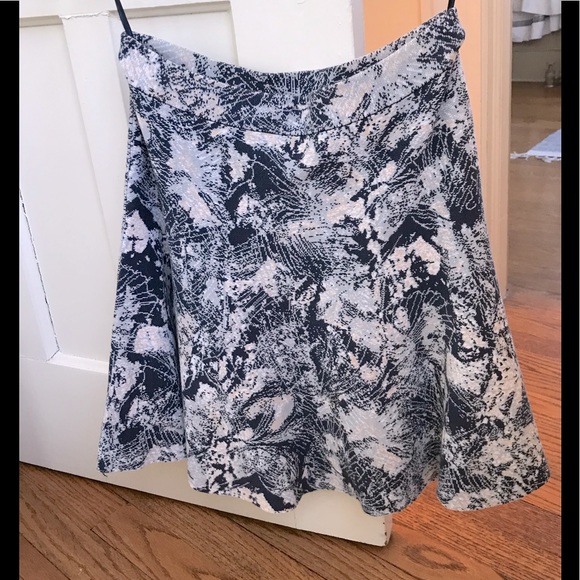 BCBG Max Azria Small A-Line Mini Skirt - Picture 3 of 5